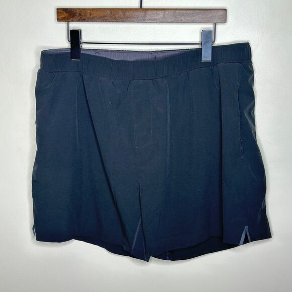 RHONE Swift 7" Running Shorts Lined Black {L29} - Picture 2 of 5